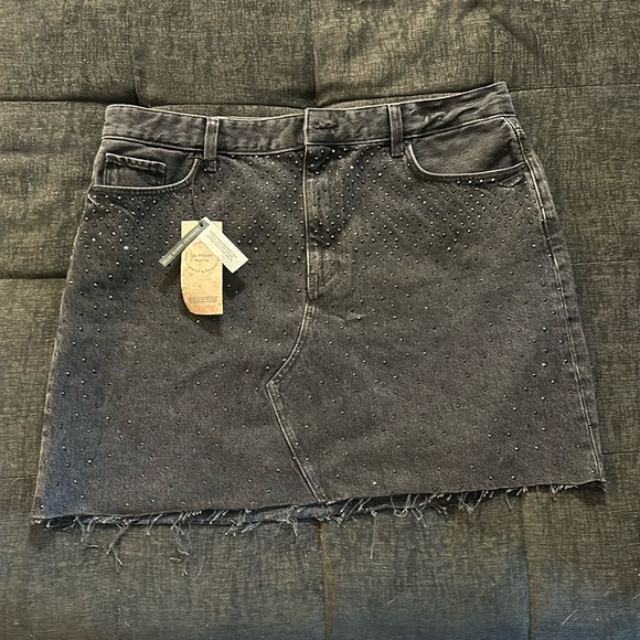 Brand New!!! “In other word” Black rhinestone studded Skirt - Picture 1 of 5